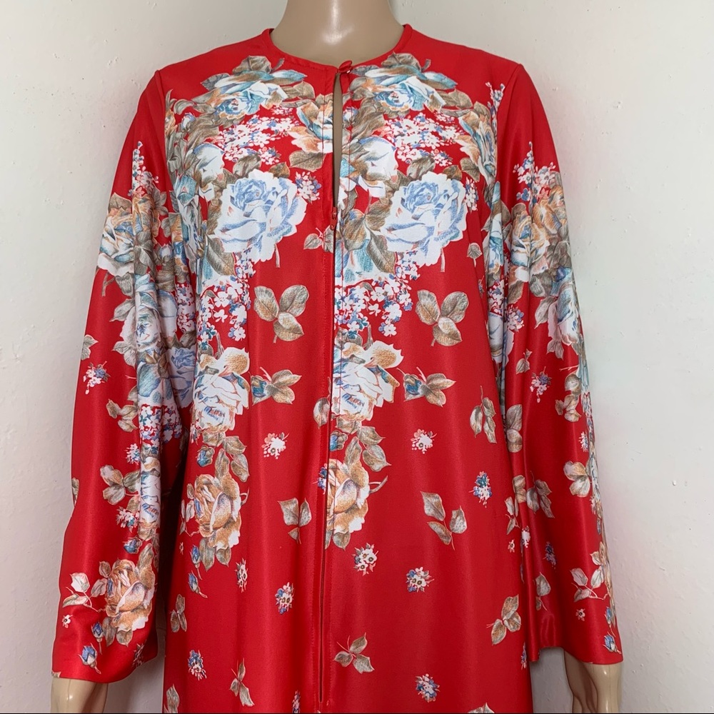 Lounge Robe, Ladies Medium, Excellent!